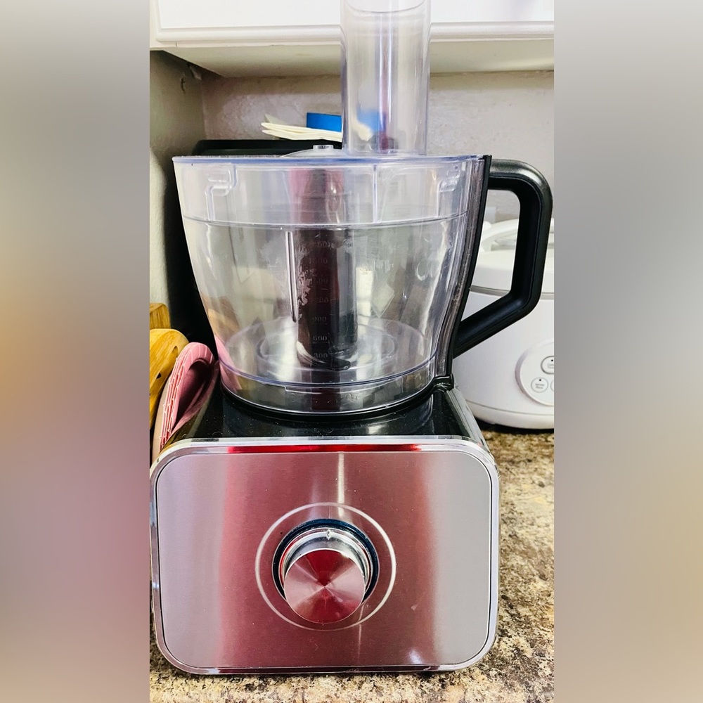 12 cup Tibek Food processor, multi functions
